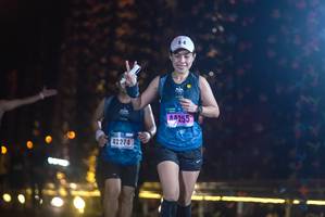 BIB: 255, 42274
                            <button type="button" onclick="openModal(18286684)" class="btn btn-primary btn-sm float-right btn-popup" data-toggle="modal" data-target=".modal-high-quality">
                        <i class="fas fa-shopping-cart"></i> Add to Cart
                    </button>
                                            <button type="button" onclick="isThisMe(18286684, true)" class="btn btn-success btn-sm float-right btn-popup btn-isme hidden" data-toggle="tooltip" data-placement="bottom" title="นี่คือรูปของคุณใช่ไหม คลิกที่นี่เพื่อเอาเข้าอัลบั้ม">
                        <i class="fas fa-plus"></i> Add to album
                    </button>
                    <button type="button" onclick="isThisMe(18286684, false)" class="btn btn-warning btn-sm float-right btn-popup btn-isnotme hidden">
                        <i class="fas fa-ban"></i> Remove from album
                    </button>